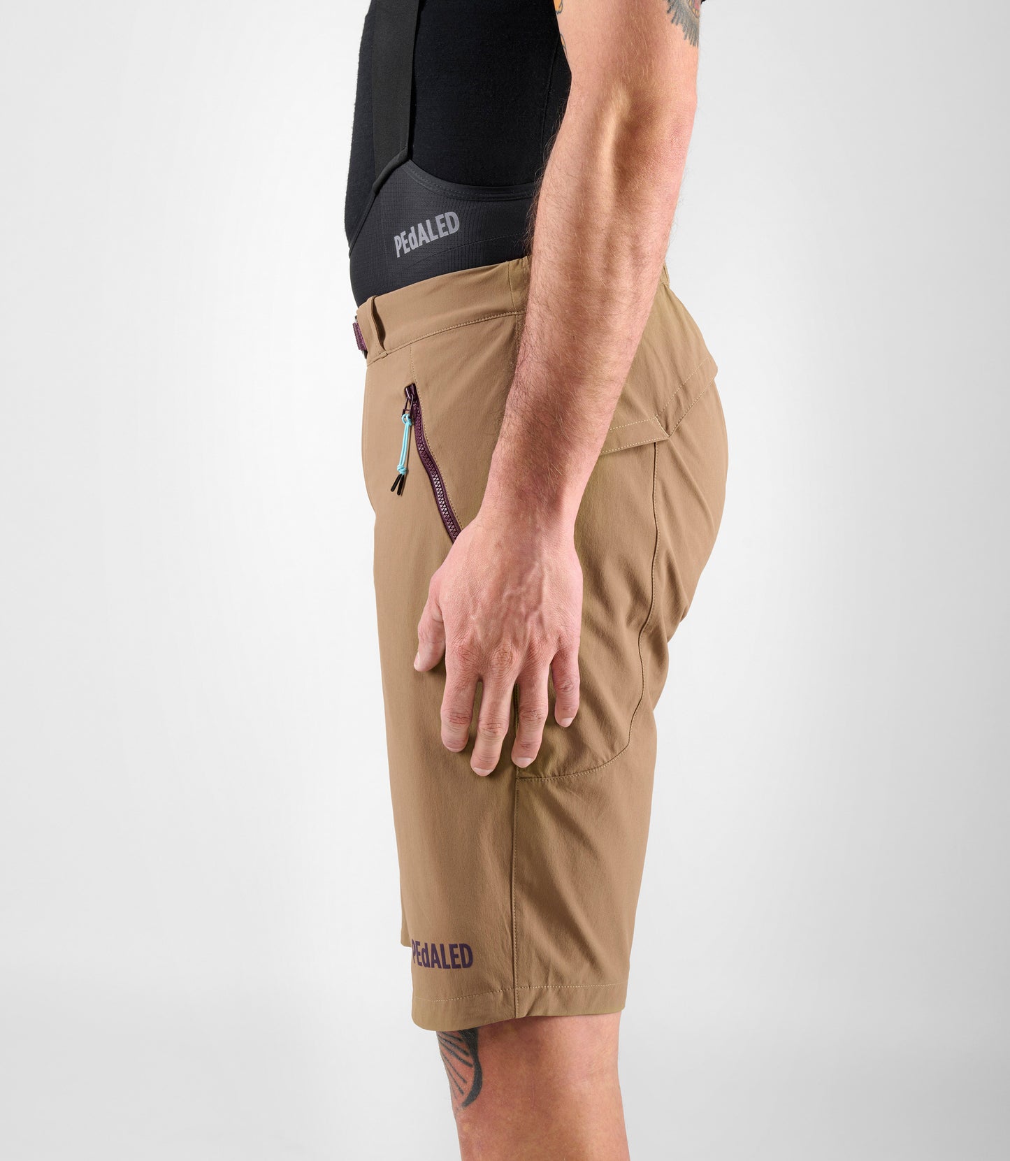 24SSHYA14PE_8_men cycling shorts brown yama side left pedaled