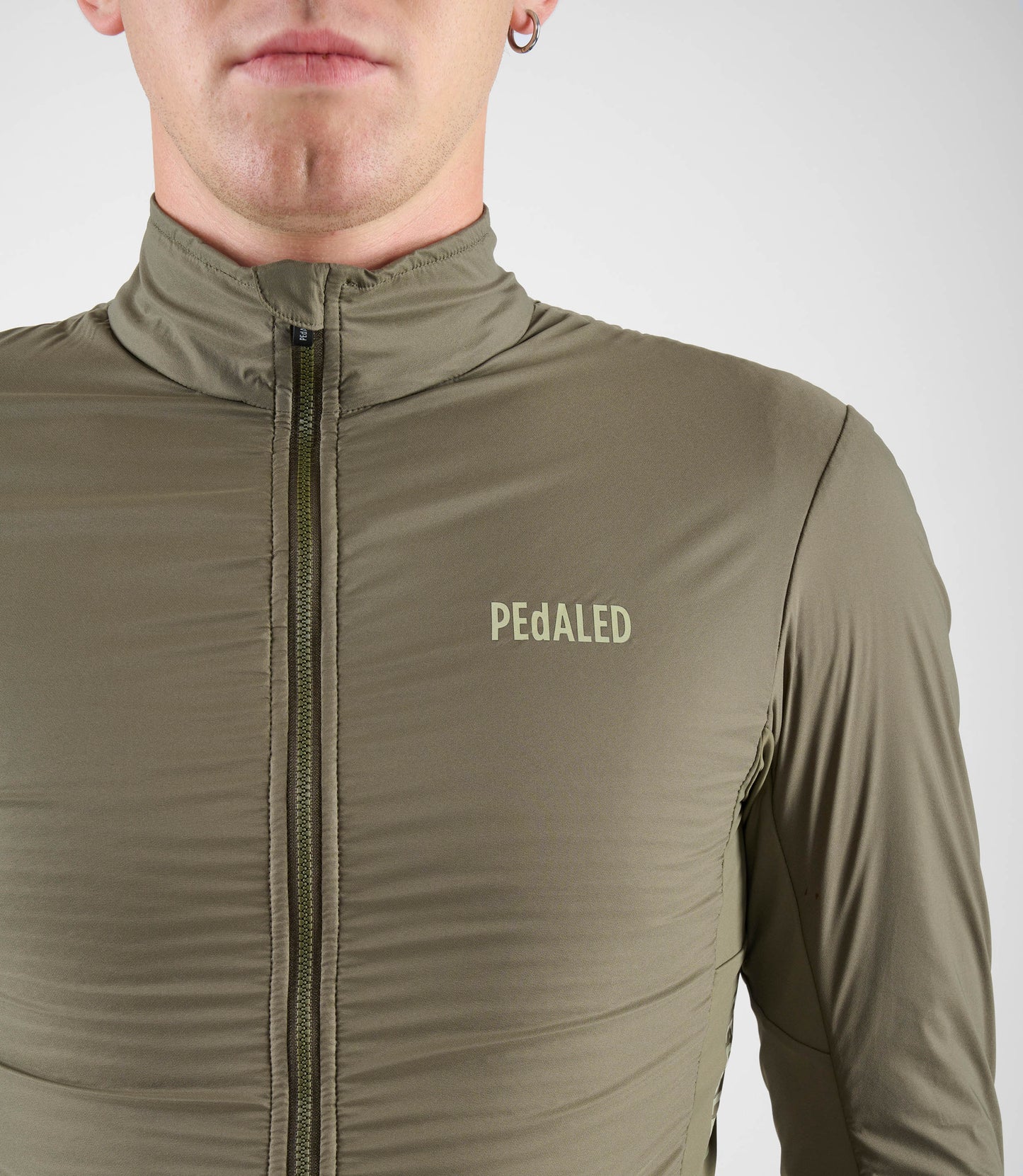 24WAJEL11PE_7_men cycling jacket alpha green element front pedaled