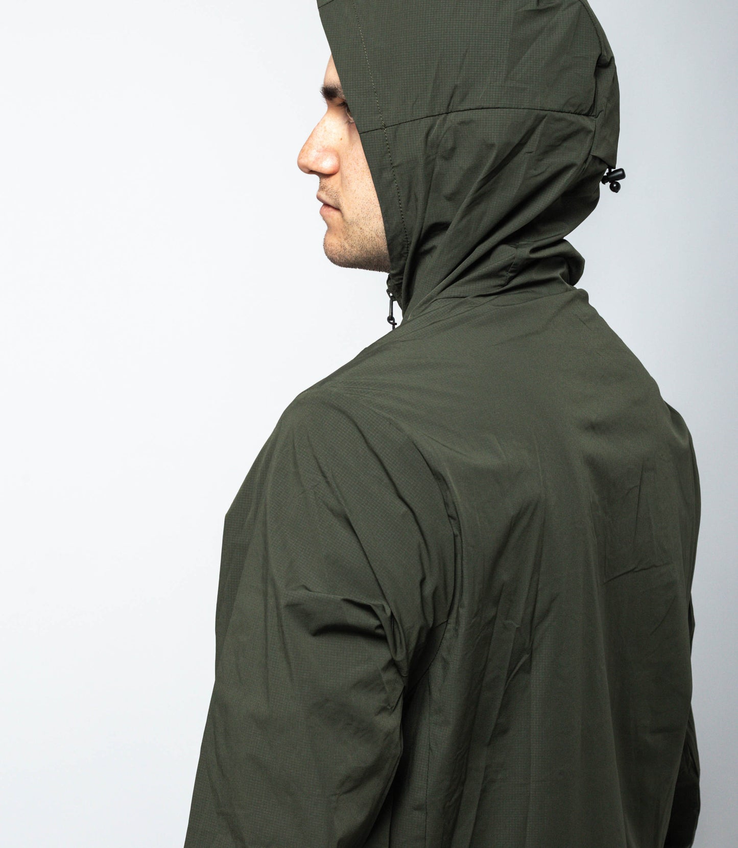 23SJKJA20PE_6_packable cycling jacket grey jary back hood pedaled