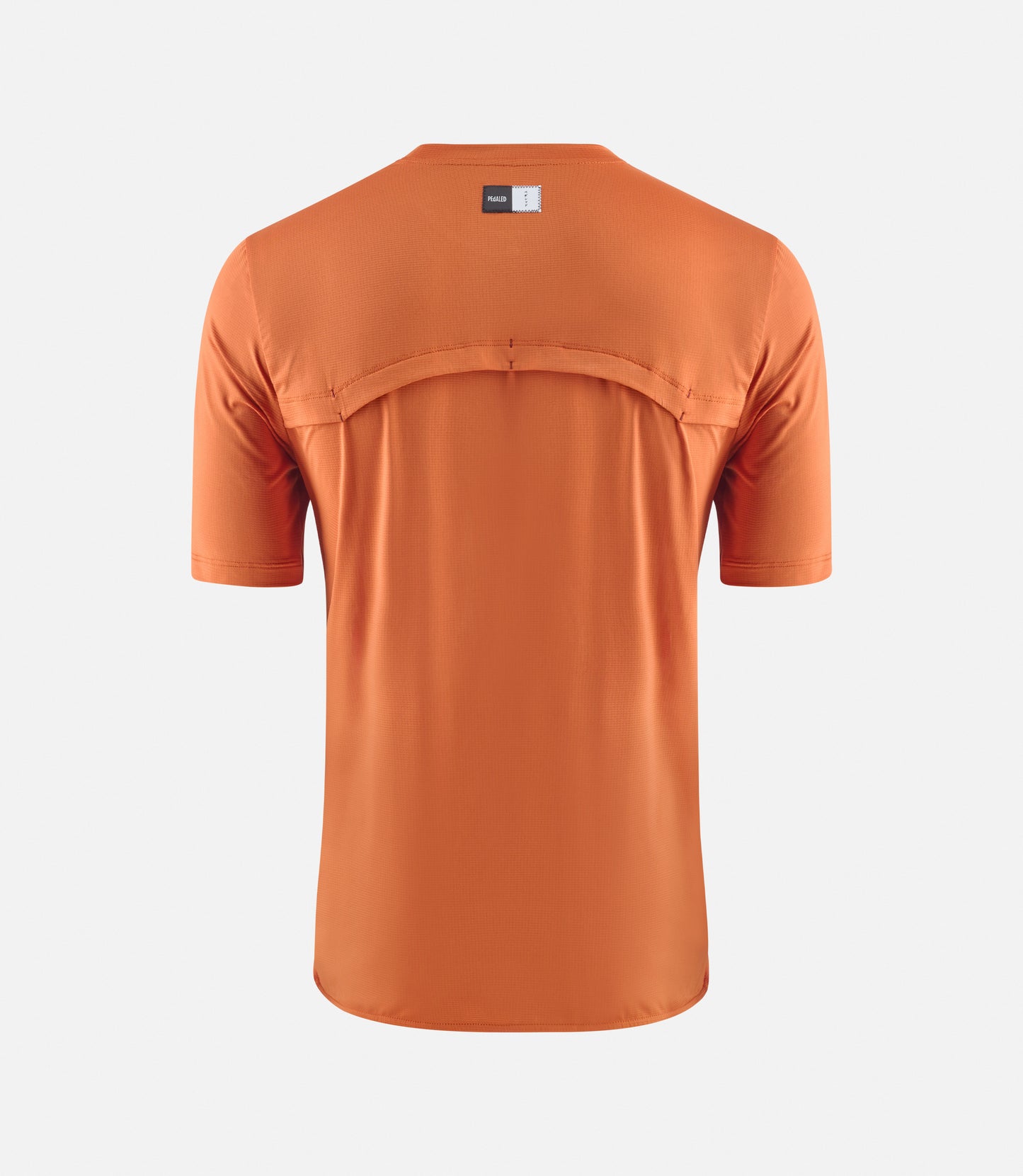 23STSJA0HPE_2_men tech t shirt orange jary back pedaled