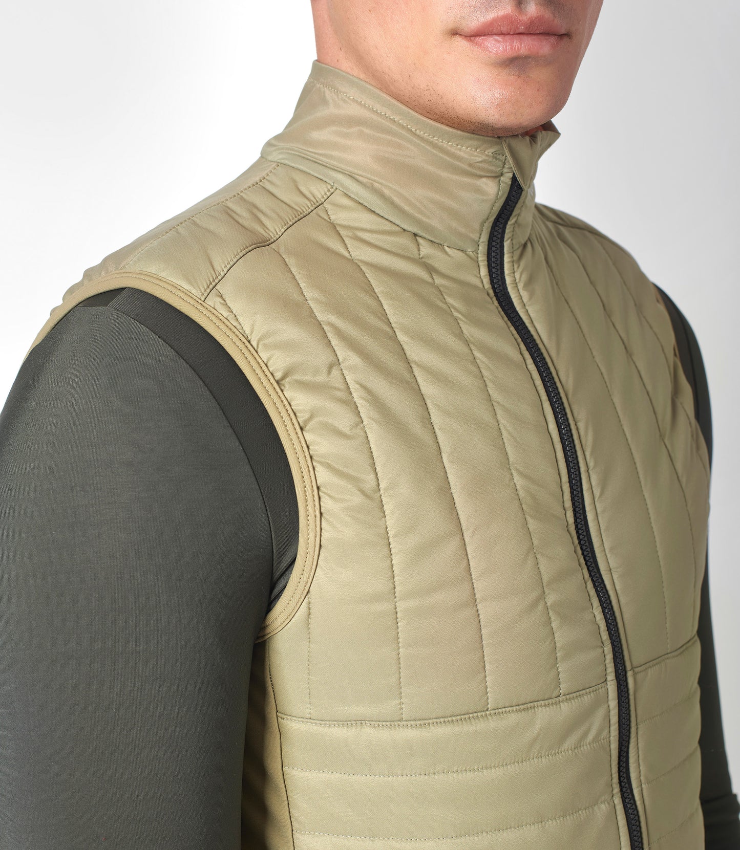23WAVOD69PE_8_men cycling insulated vest mermaid odyssey front pedaled
