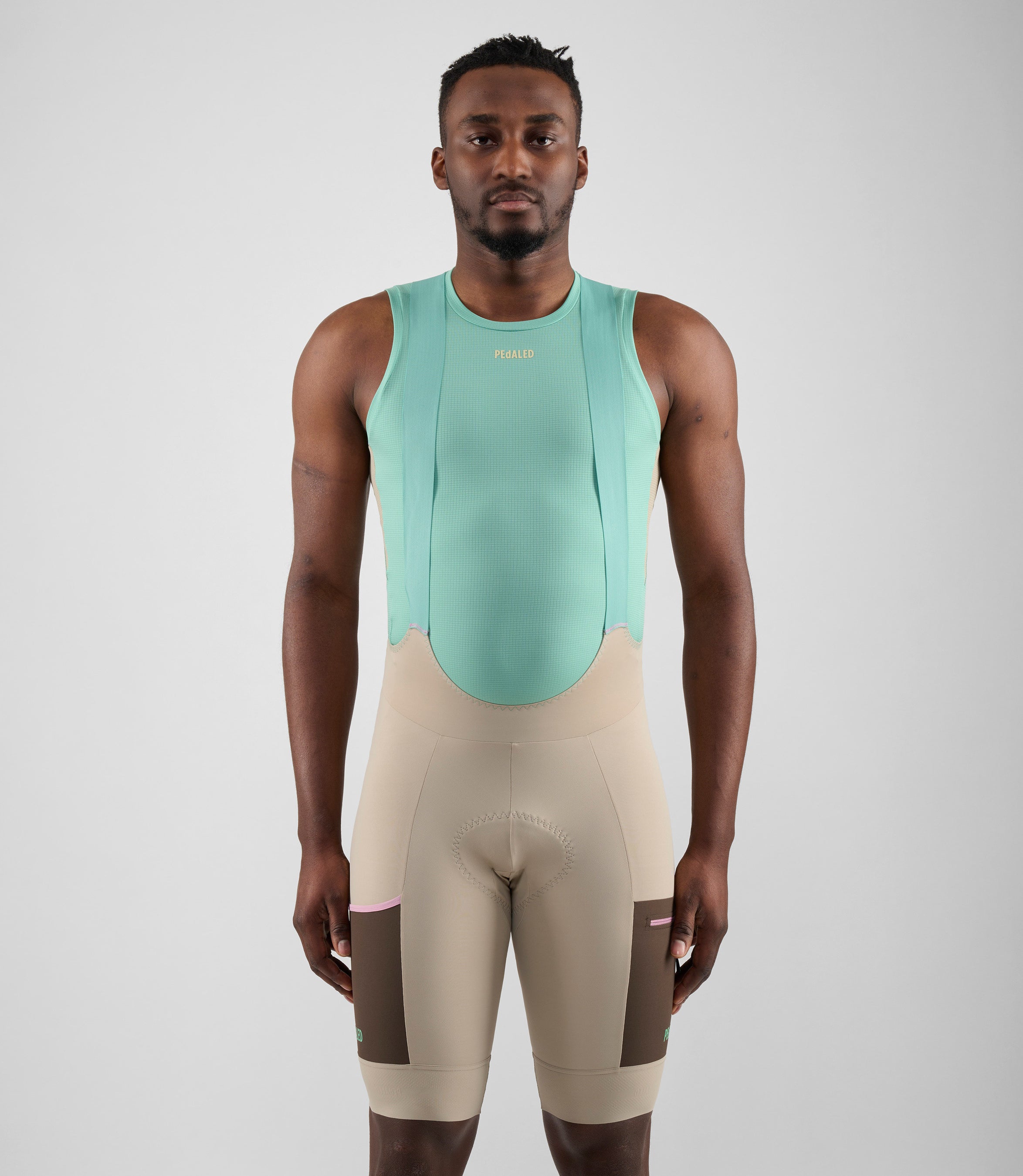 24SBLOD37PE_3_men base layer powerdry light green odyssey total body front pedaled