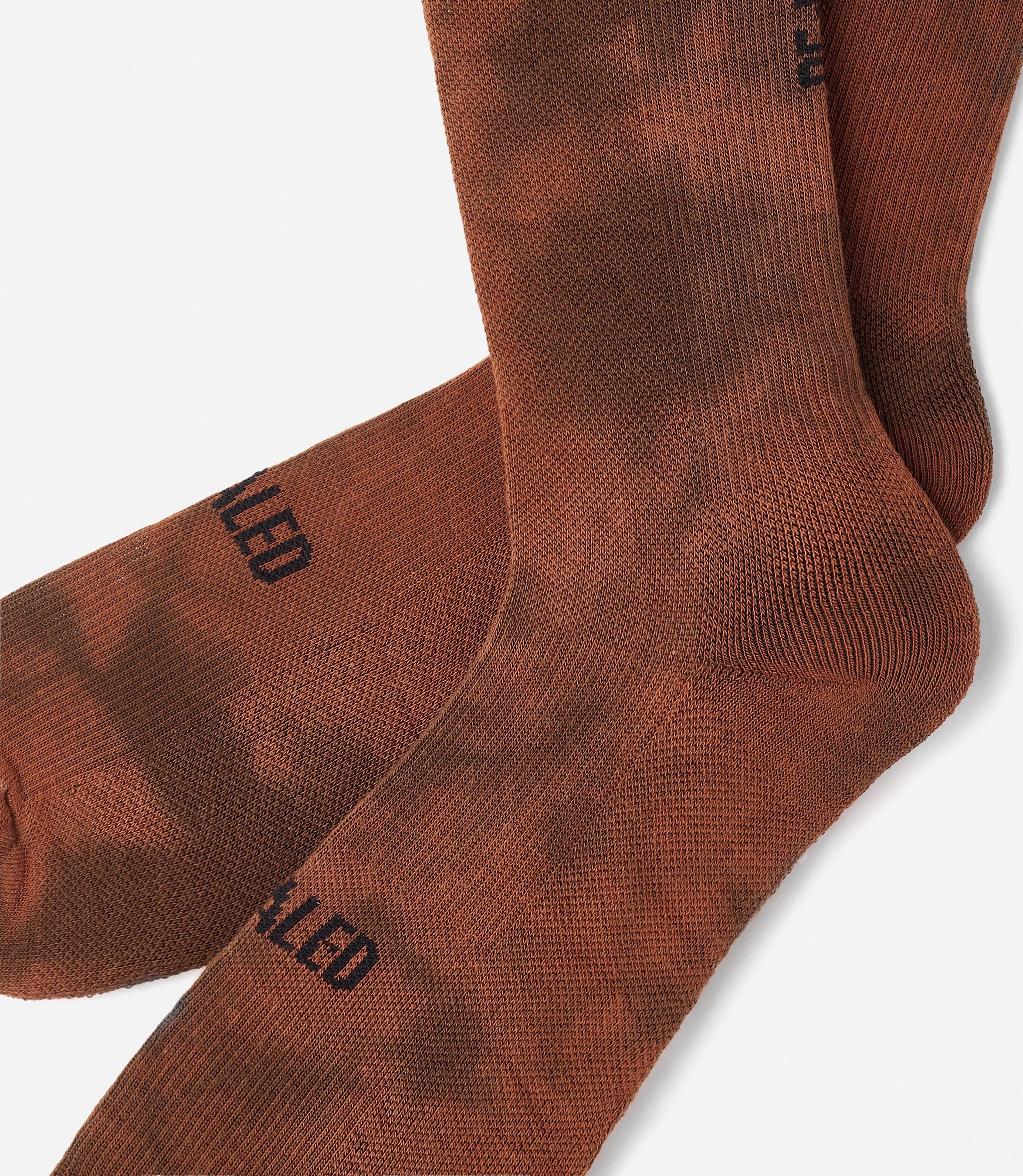 24SDSEL14PE_2_cycling socks tie dye brown element detail pedaled
