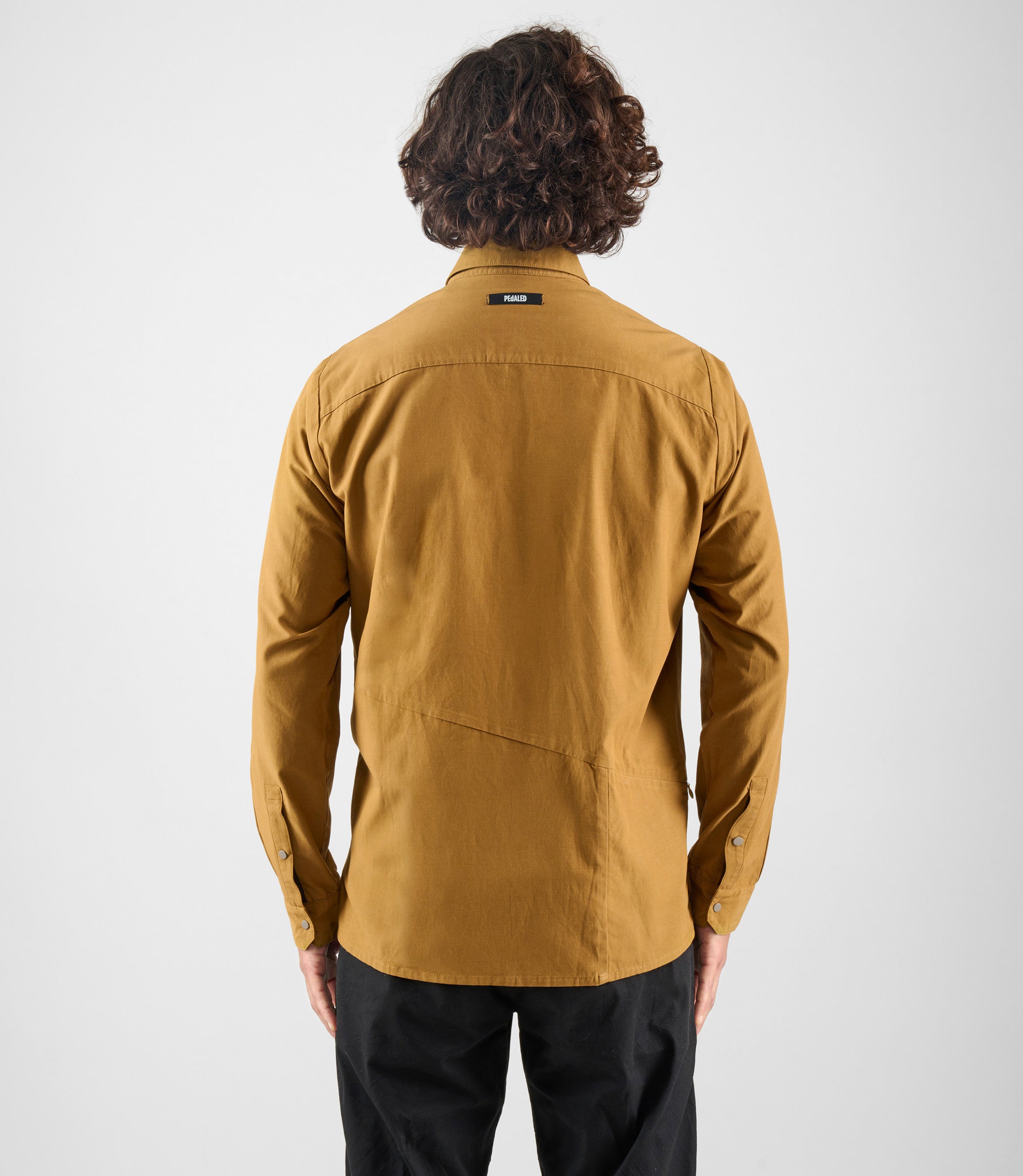 24SSTLI14PE_4_urban shirts brown lifewear back pedaled