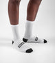 24WPSEL01PE_3_cycling socks primaloft white element back shooting pedaled