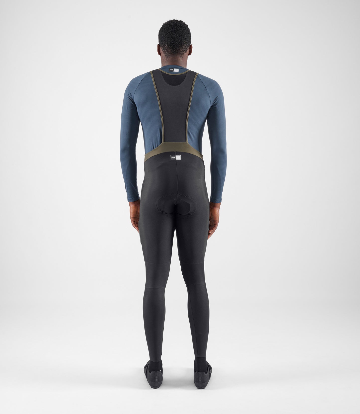 24WTBEL05PE_4_men cycling thermo base layer navy element total body back pedaled