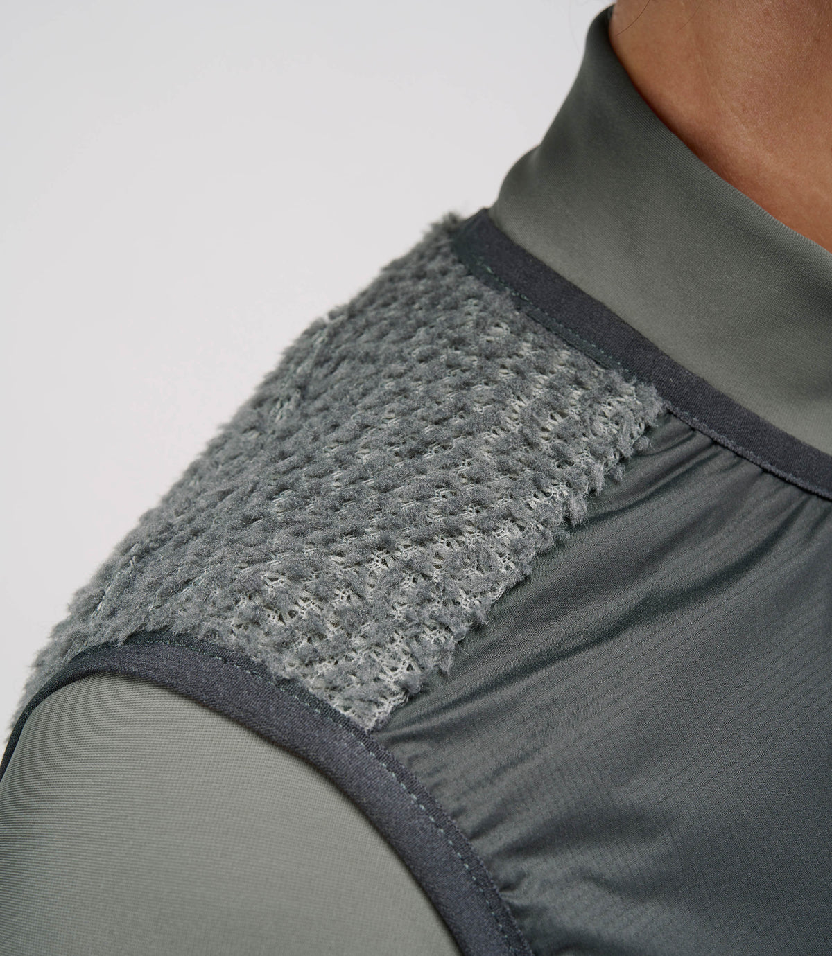 Odyssey Thermal Light Alpha™ Vest