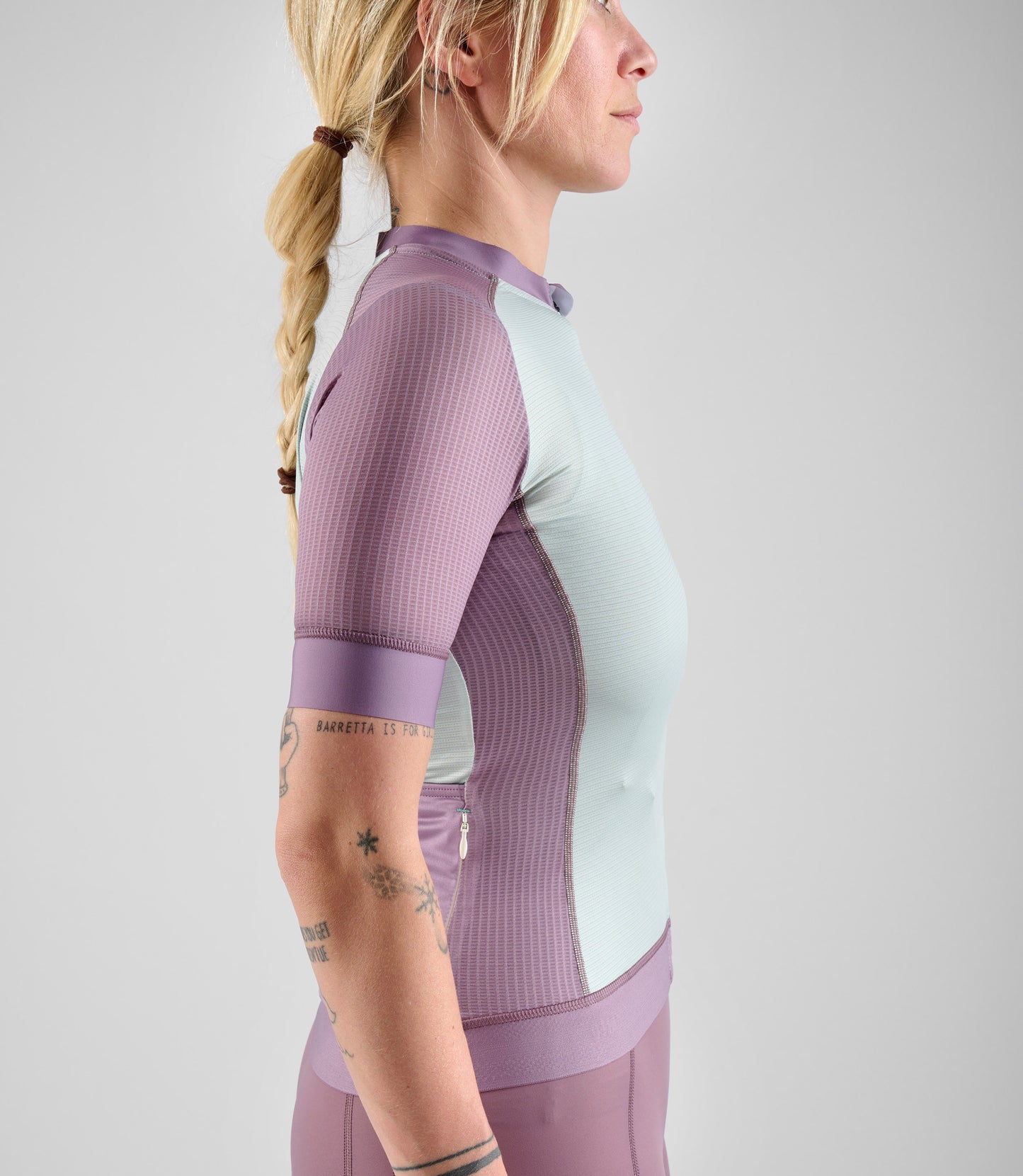 W4SJSEL0IPE_7_cycling jersey women light lilac element side right pedaled