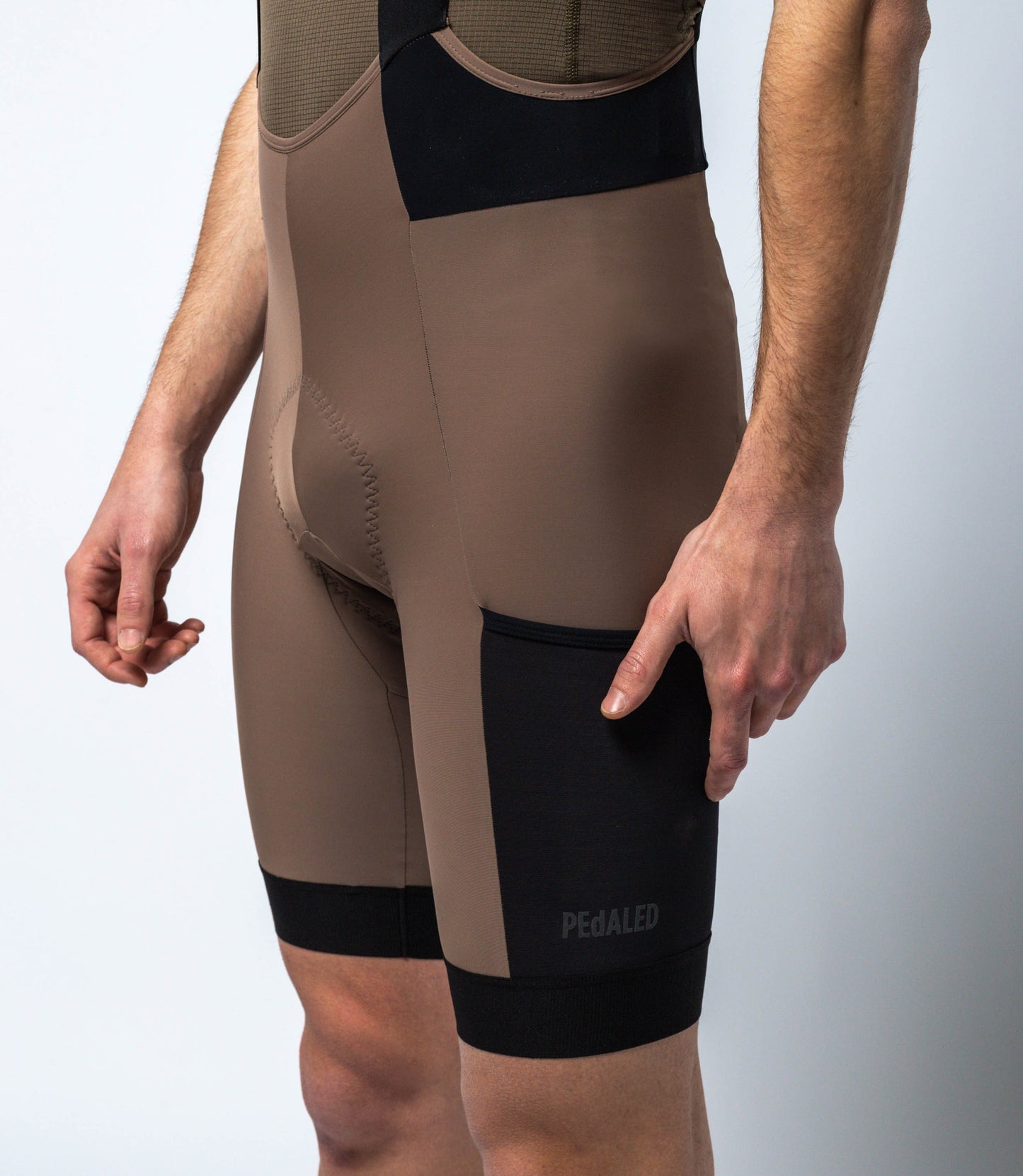 Jary Gravel Bib Shorts