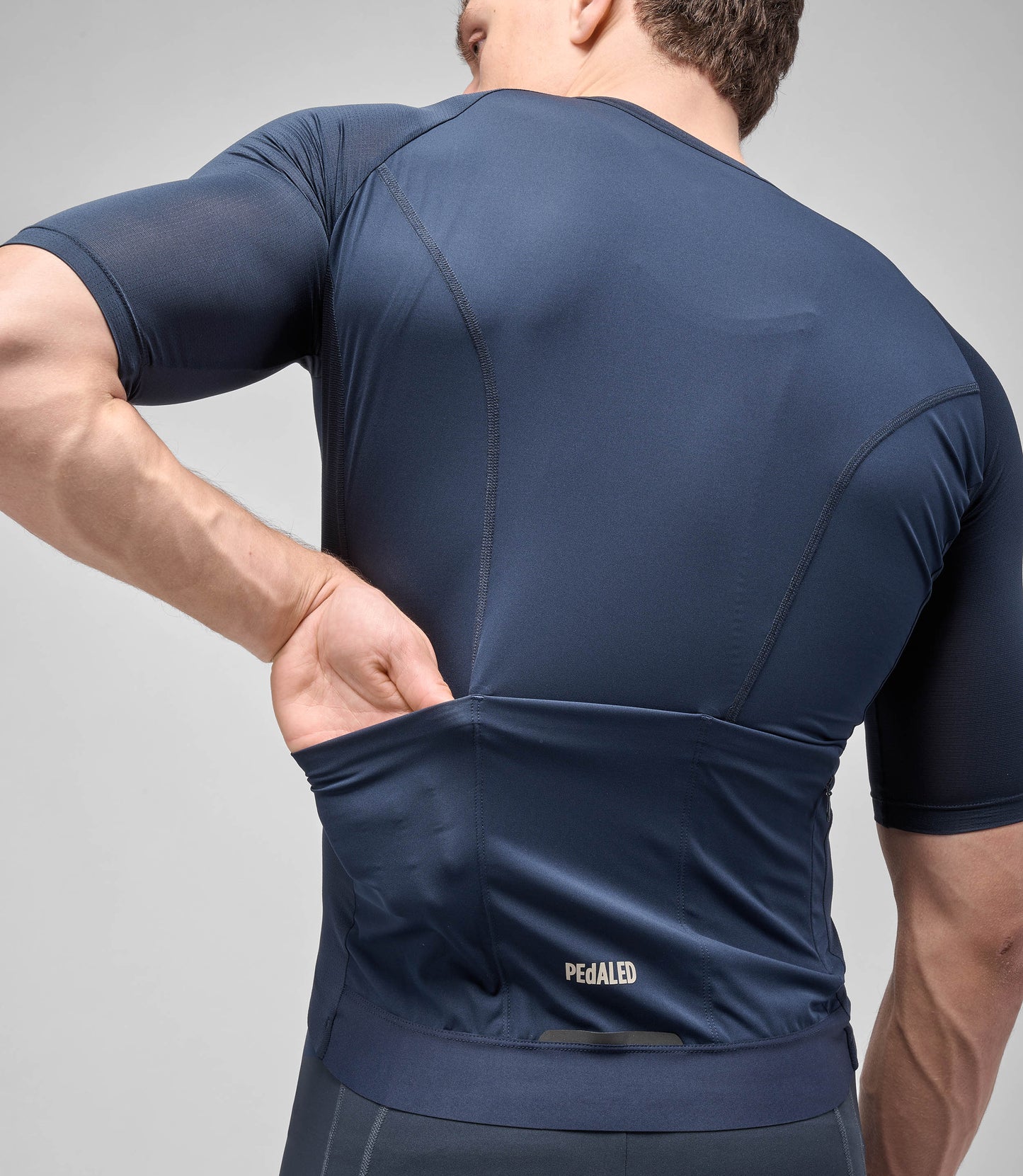 Element Mesh Trikot