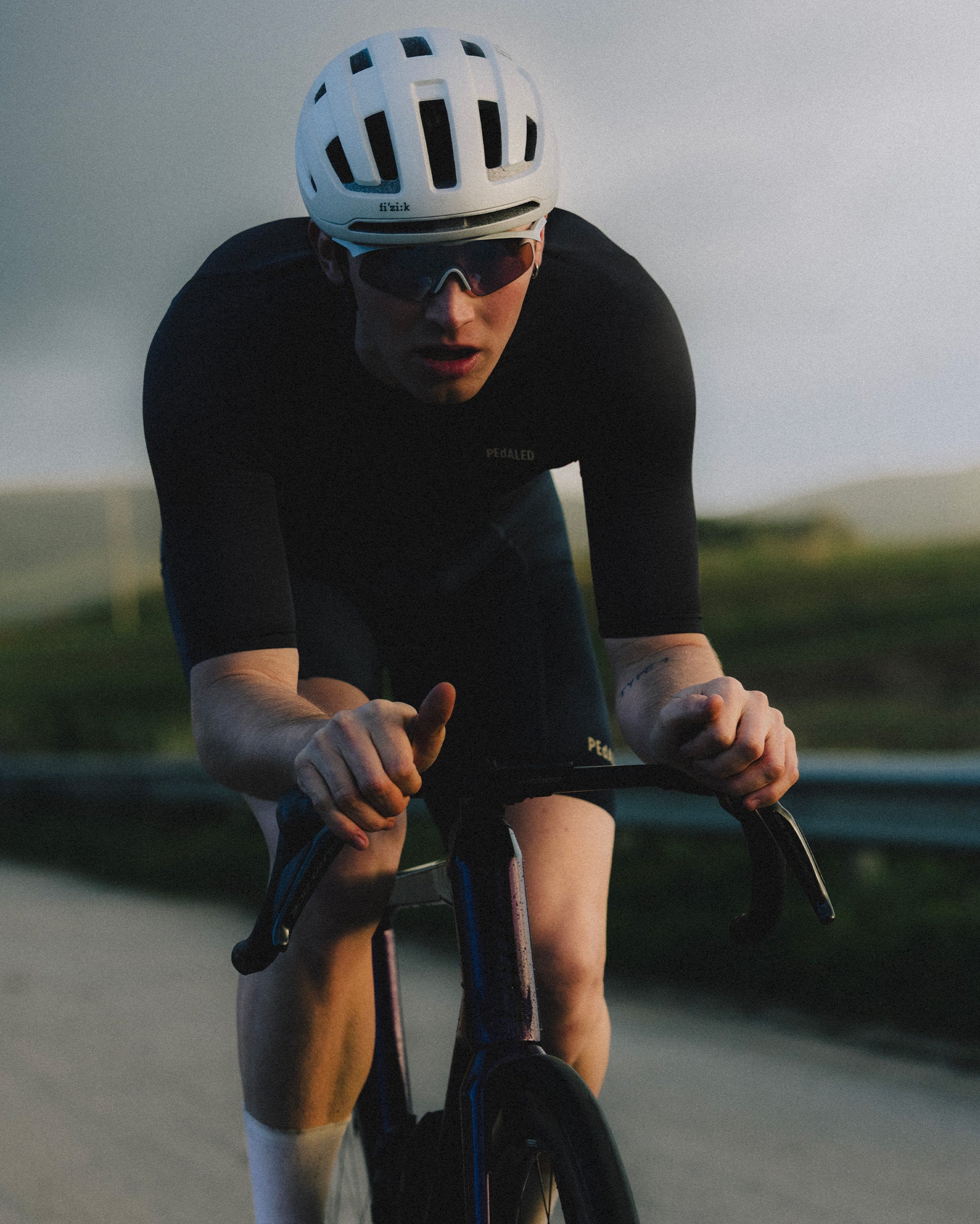 Fast Rides Men's Fast Rides Bundle – Jersey, Bib Shorts & Socks | PEdALED
